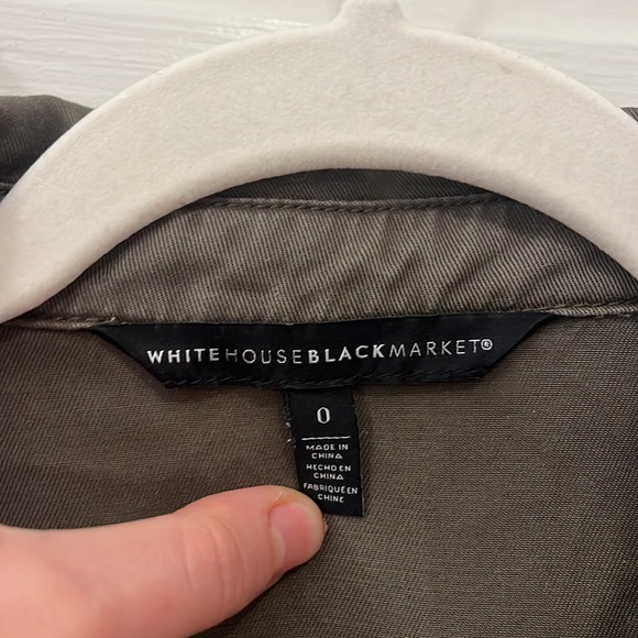 White House Black Market Green button-up - Picture 2 of 3